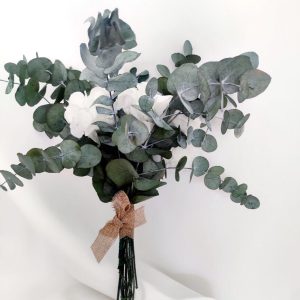 RAMO  HORTENSIAS BLANCAS