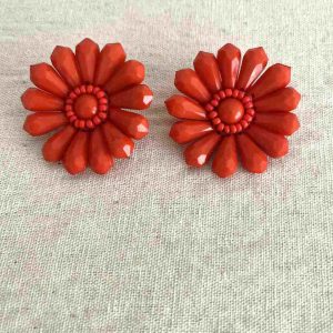 PENDIENTES NINA DE RESINA