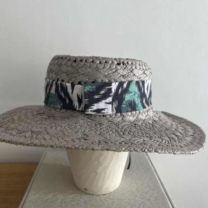 SOMBRERO GRIS NOVE